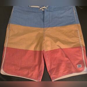 Billabong Men's Blue, Tan, and Red Board Shorts